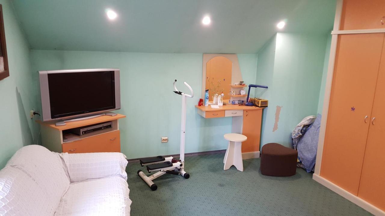 Casele Lena Bed and Breakfast Aldesti  Εξωτερικό φωτογραφία